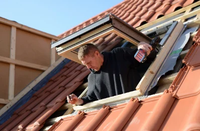 Pose de fenêtres de toit Velux à Vellevans